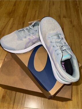 Asics Kids  Pale Blue Knit Running Sneakers with Lavender Logo